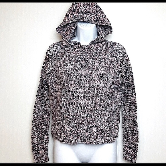🆕✨AMERICAN EAGLE 🦅 STYLISH HOOD SWEATER LONGSLEEVE&1ST PICTURE IS THE COLORS - Picture 2 of 8